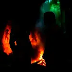El descubrimiento prohibido en la cueva primitiva icon