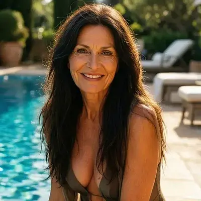Una sensual MILF te invita a su suite - Bild